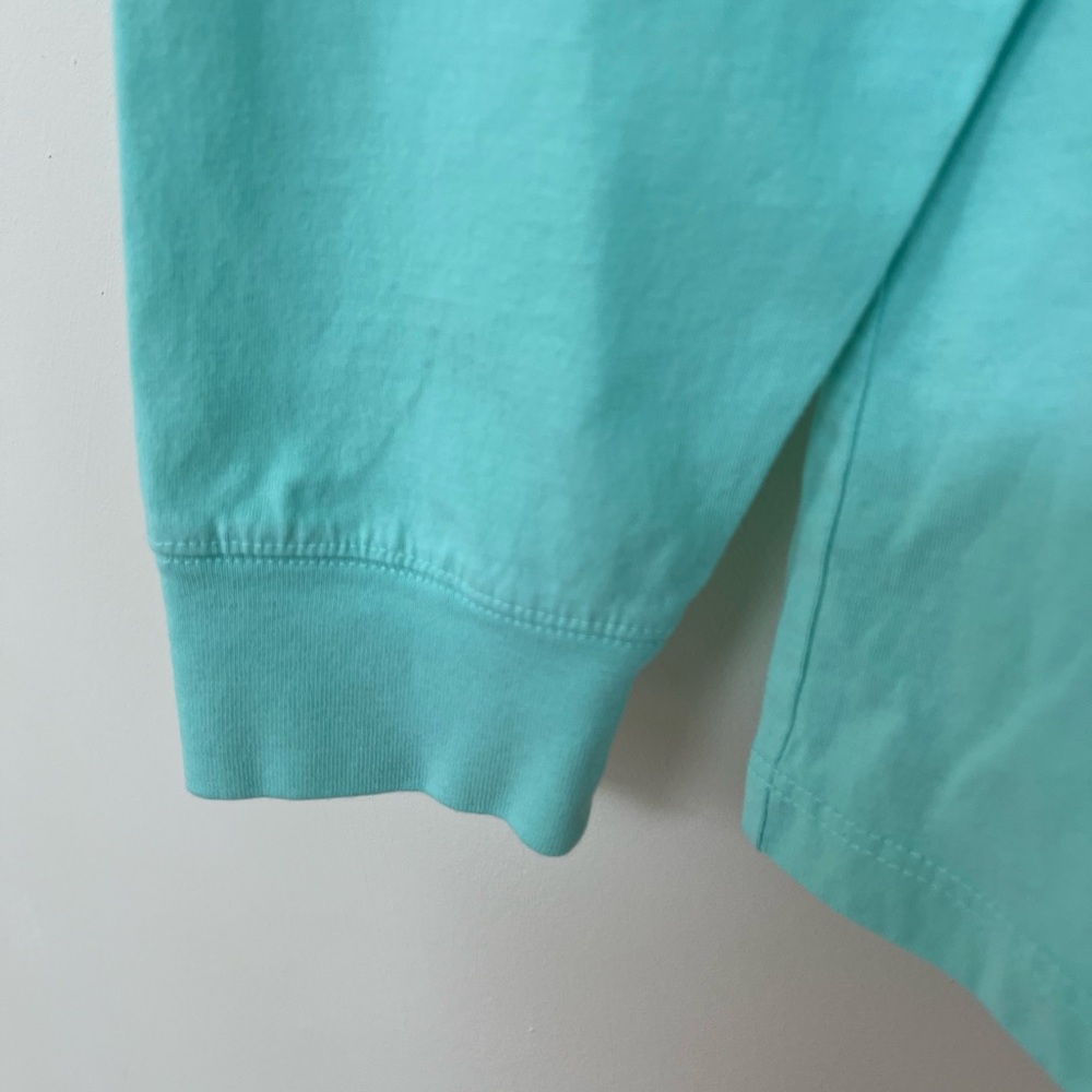 Vineyard Vines ~ Long Sleeve Tee ~ Great Graphics ~100% Cotton ~ Small - Picture 3 of 6